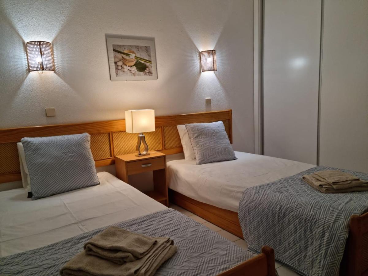 Velamar Praia 411 - 300M Da Praia アルブフェイラ エクステリア 写真